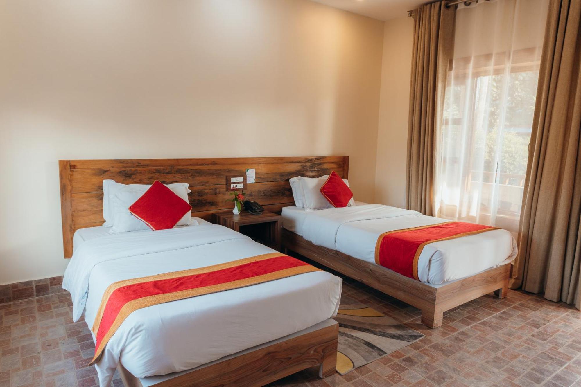 Jungle Safari Lodge- Serenity In The Wild Sauraha Exterior foto