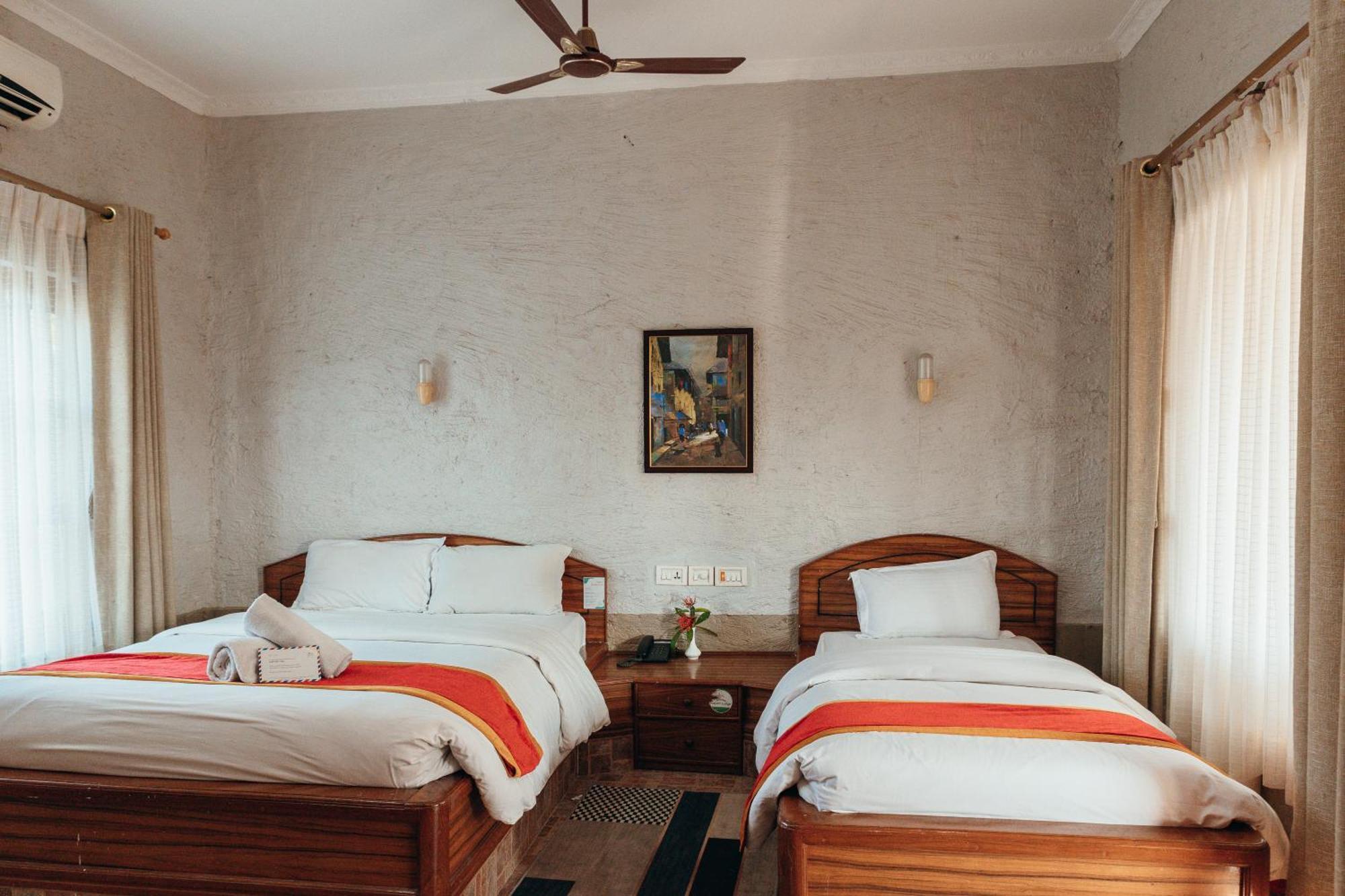 Jungle Safari Lodge- Serenity In The Wild Sauraha Exterior foto