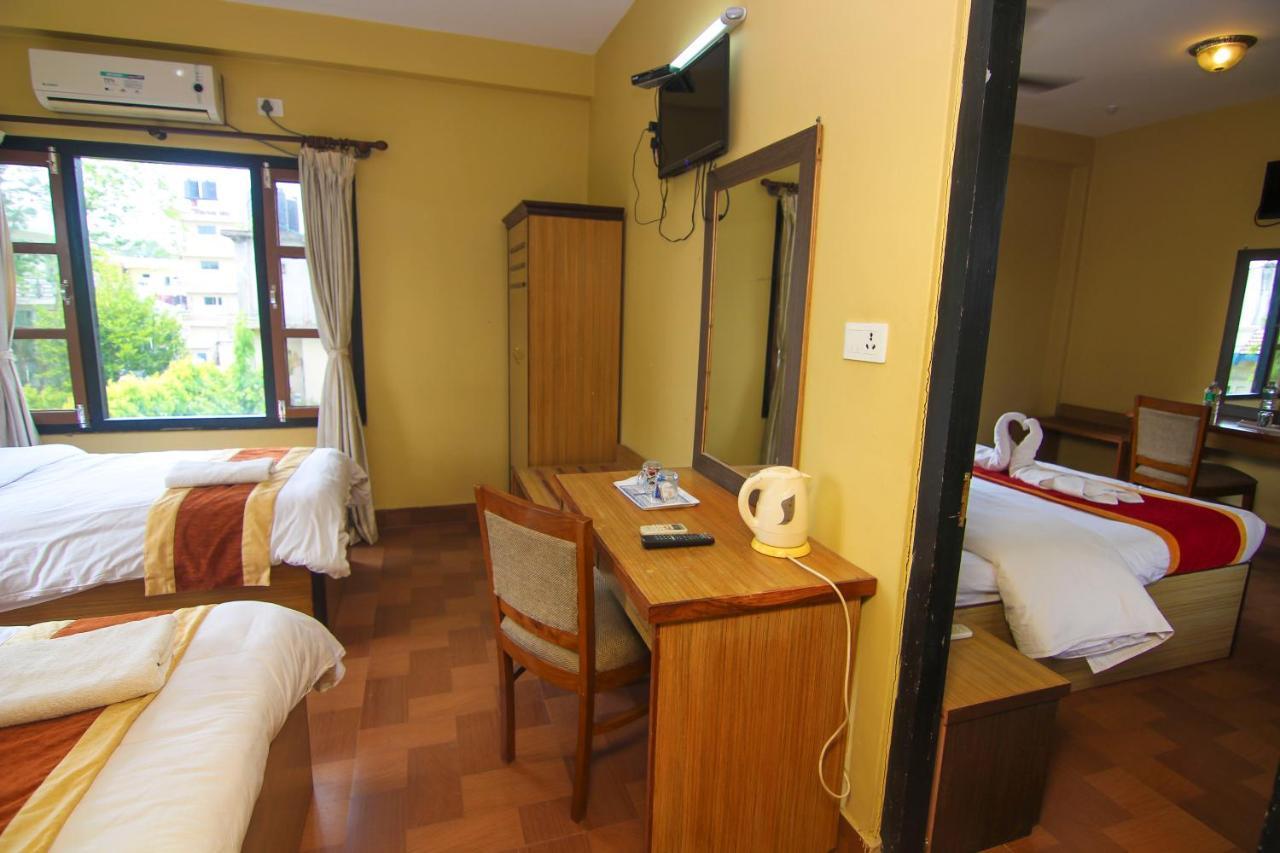 Jungle Safari Lodge- Serenity In The Wild Sauraha Exterior foto